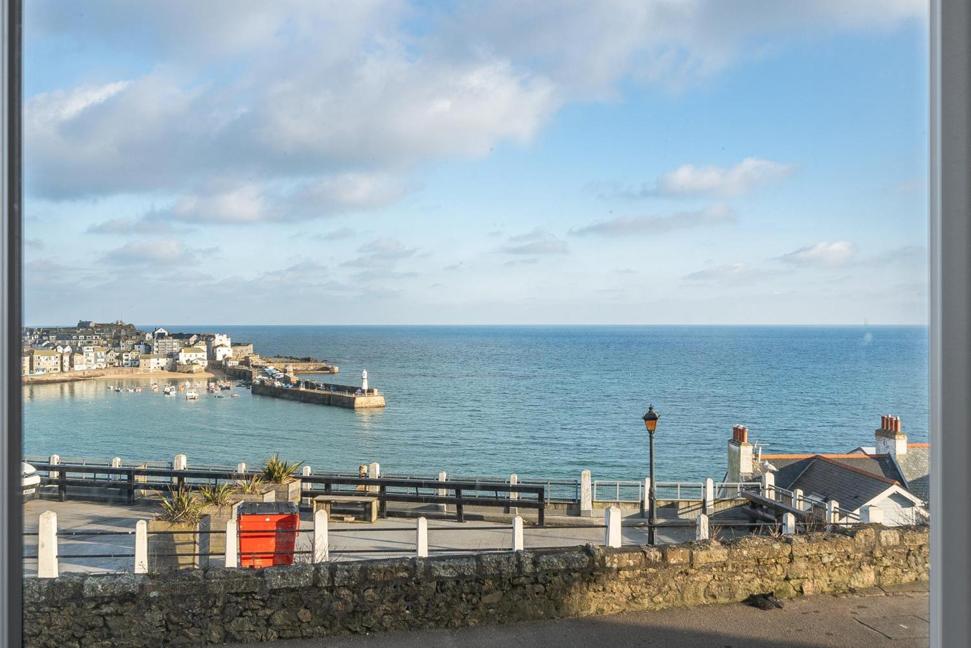 Golden Hind Bed & Breakfast St Ives  Exterior photo