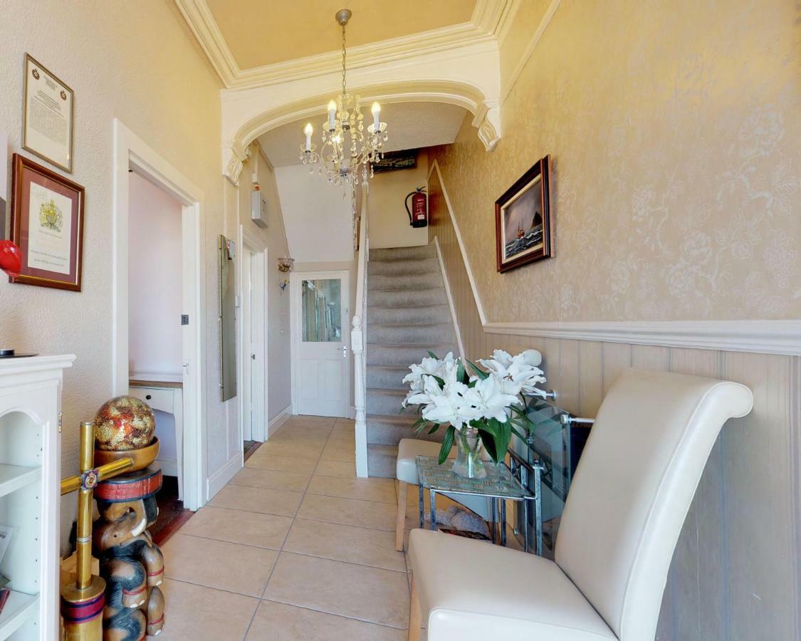 Golden Hind Bed & Breakfast St Ives  Exterior photo